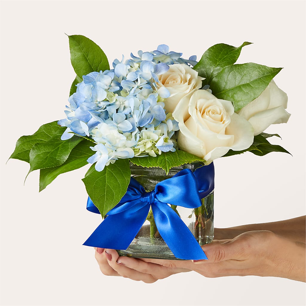 Sky Blue Delight Bouquet – Pequa Park Florists Inc, Massapequa NY