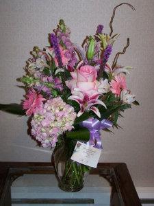 Pequa Pink Vase 001 – Pequa Park Florists Inc, Massapequa NY