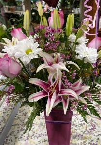 pgazerdaisyv1 – Pequa Park Florists Inc, Massapequa NY