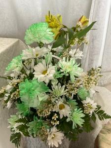 pgwta1 – Pequa Park Florists Inc, Massapequa NY