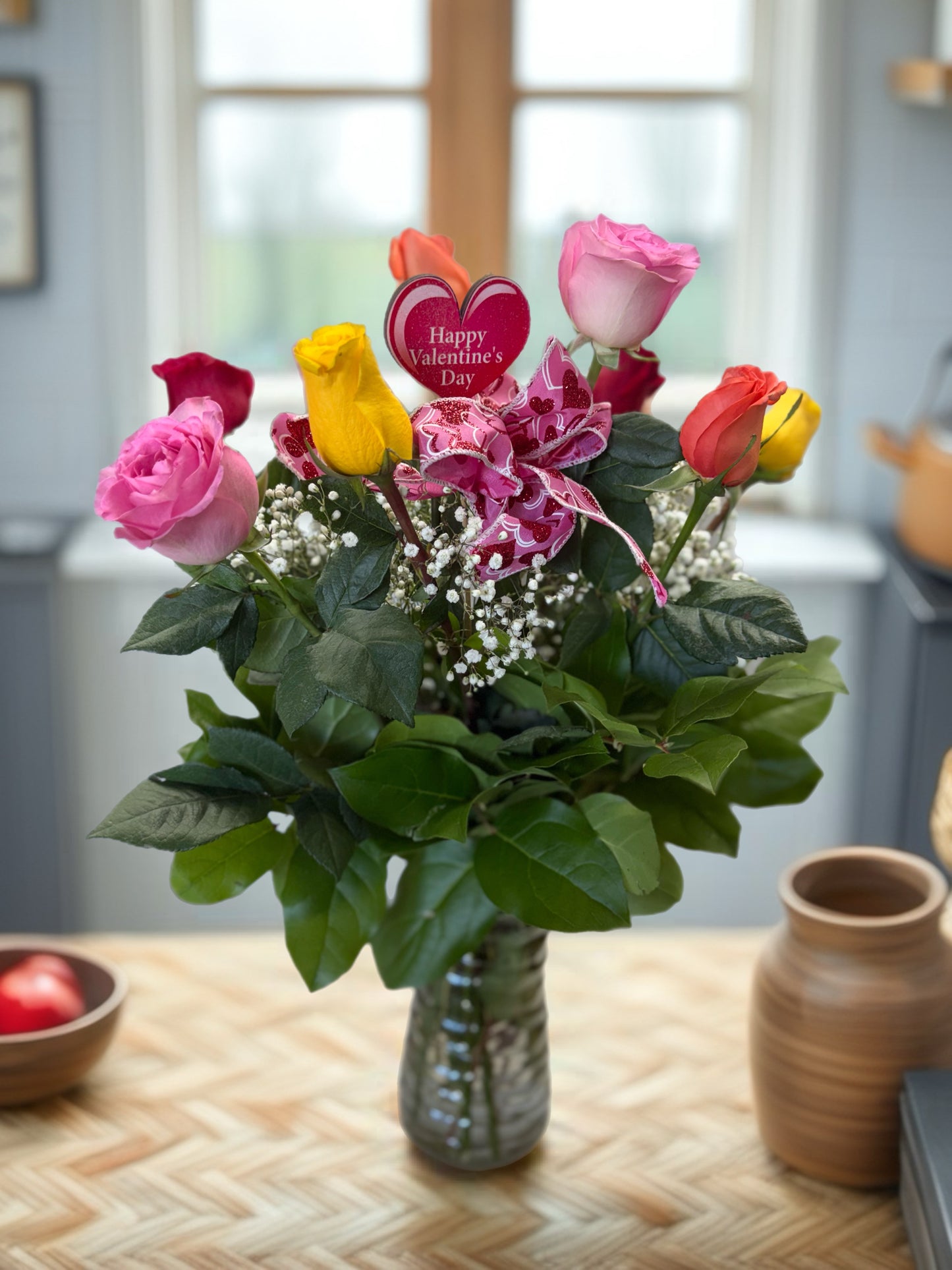 P Mixed Rose vase w/bb – Pequa Park Florists Inc, Massapequa NY