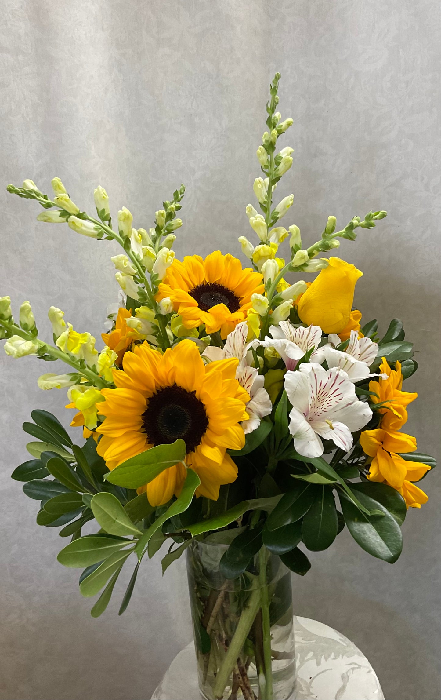 Pequa sun and snap – Pequa Park Florists Inc, Massapequa NY