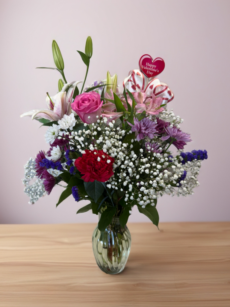 PVAL VASE 2 – Pequa Park Florists Inc, Massapequa NY