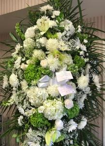 pwgspray1 – Pequa Park Florists Inc, Massapequa NY