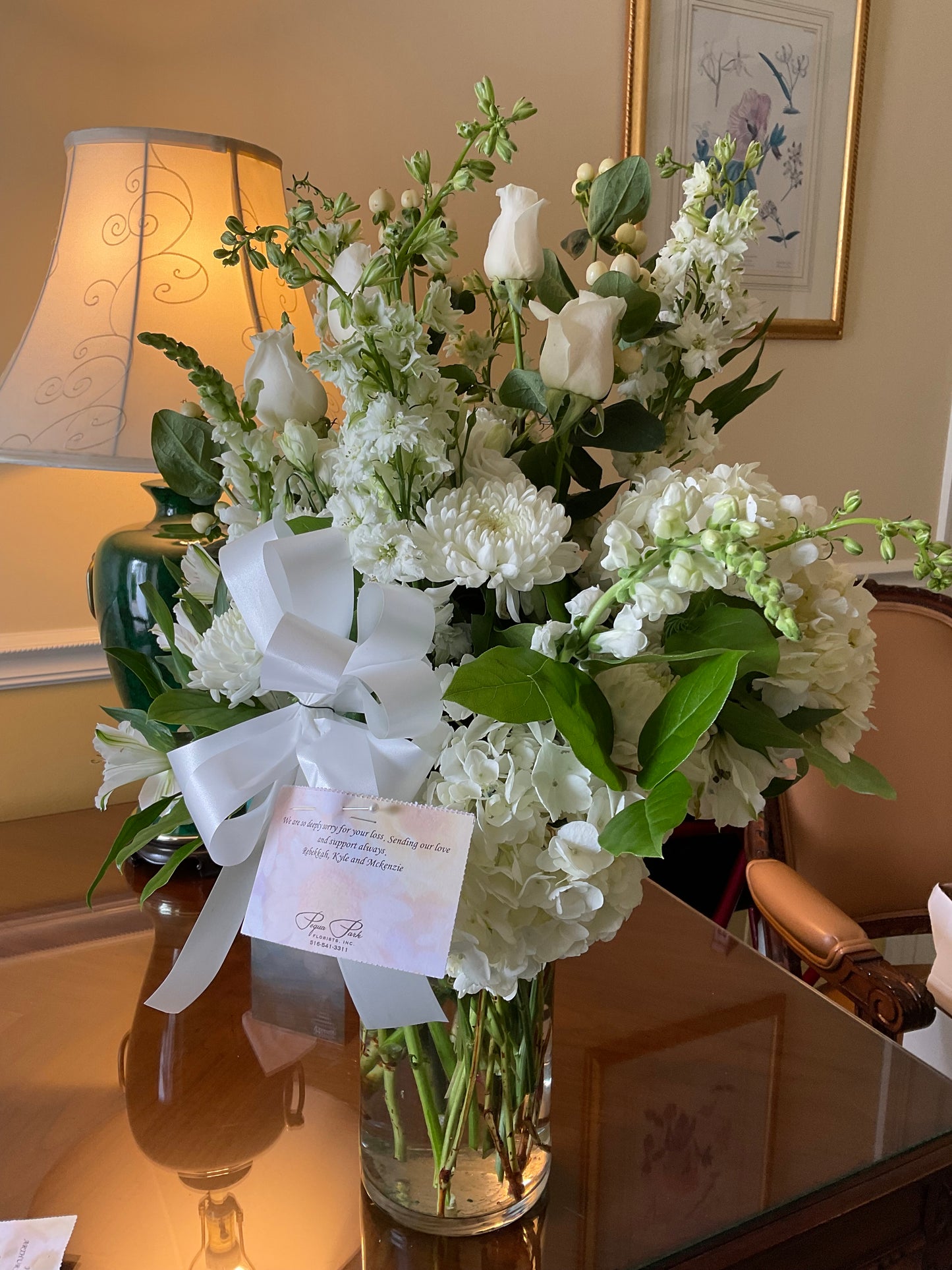 pwtgv3 – Pequa Park Florists Inc, Massapequa NY