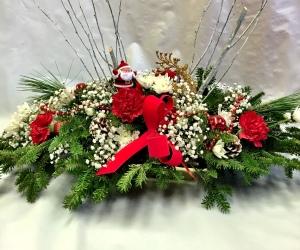 Pequa Christmas Centerpiece 1 – Pequa Park Florists Inc, Massapequa NY