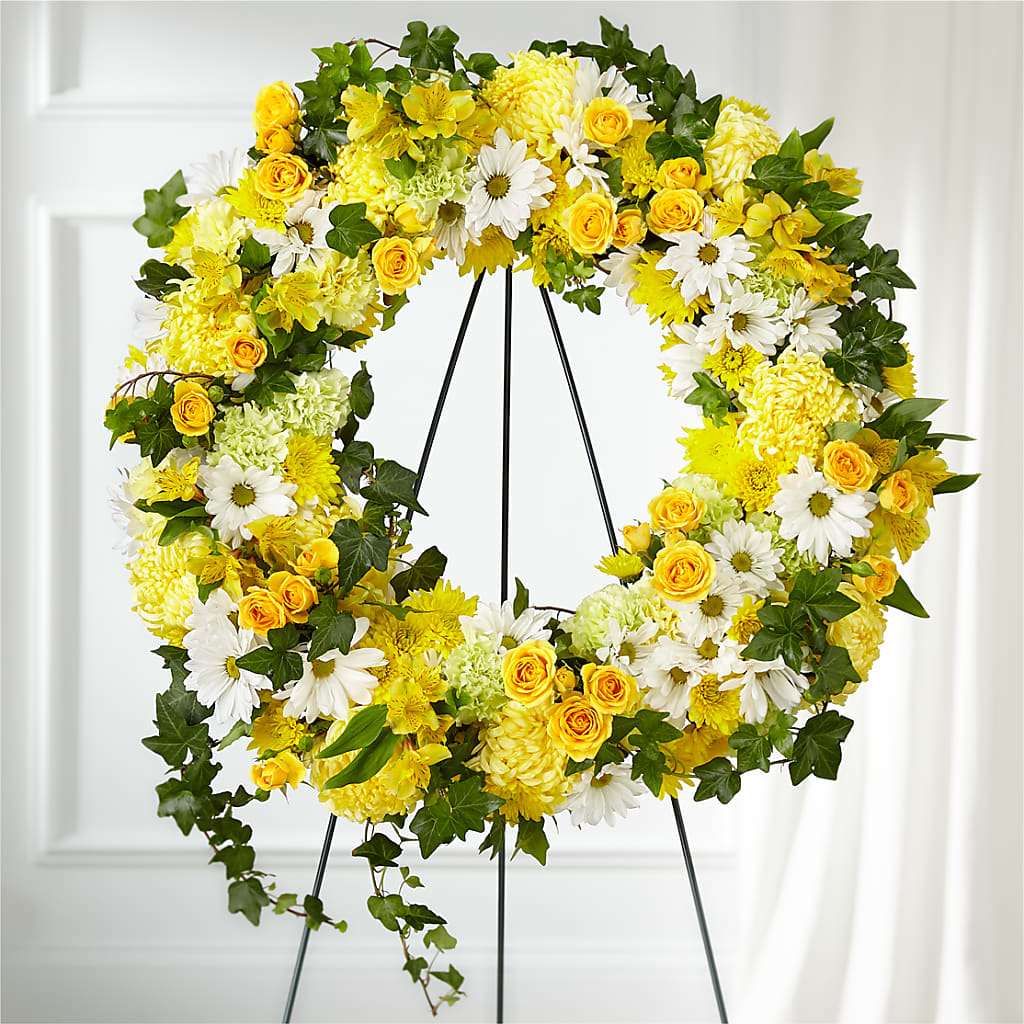 Golden Remembrance Wreath – Pequa Park Florists Inc, Massapequa NY