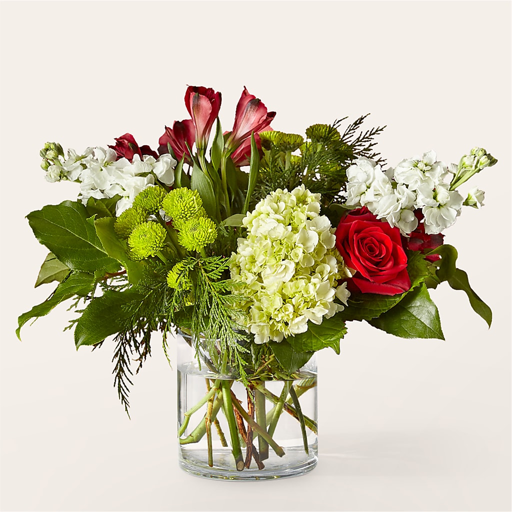 Tree Shopping Bouquet – Pequa Park Florists Inc, Massapequa NY