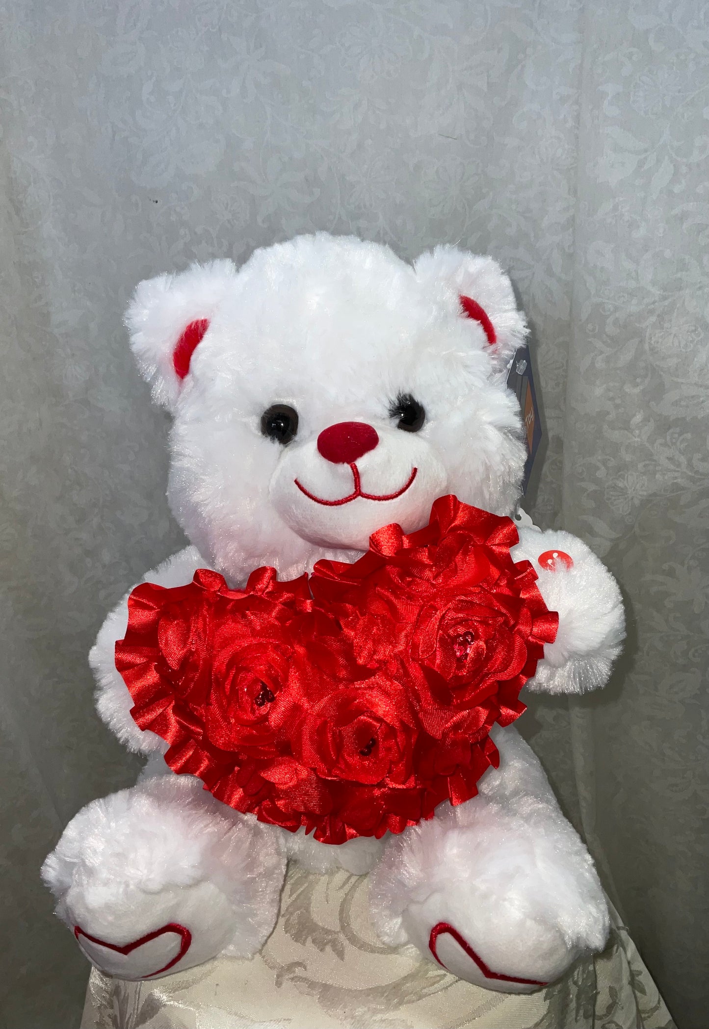 White bear red heart – Pequa Park Florists Inc, Massapequa NY