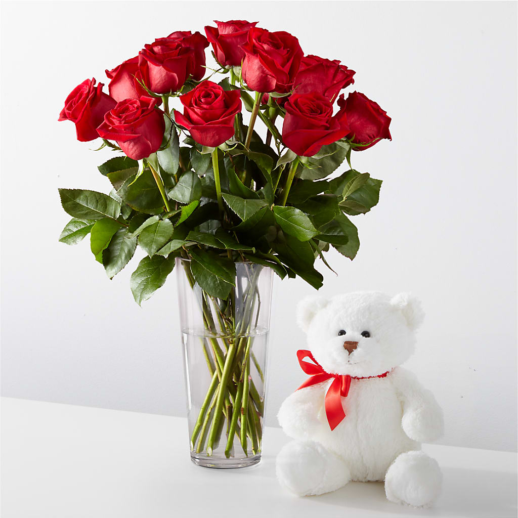 Romantic Long Stem Red Rose Bouquet Bundles –  Pequa Park Florists Inc, Massapequa NY