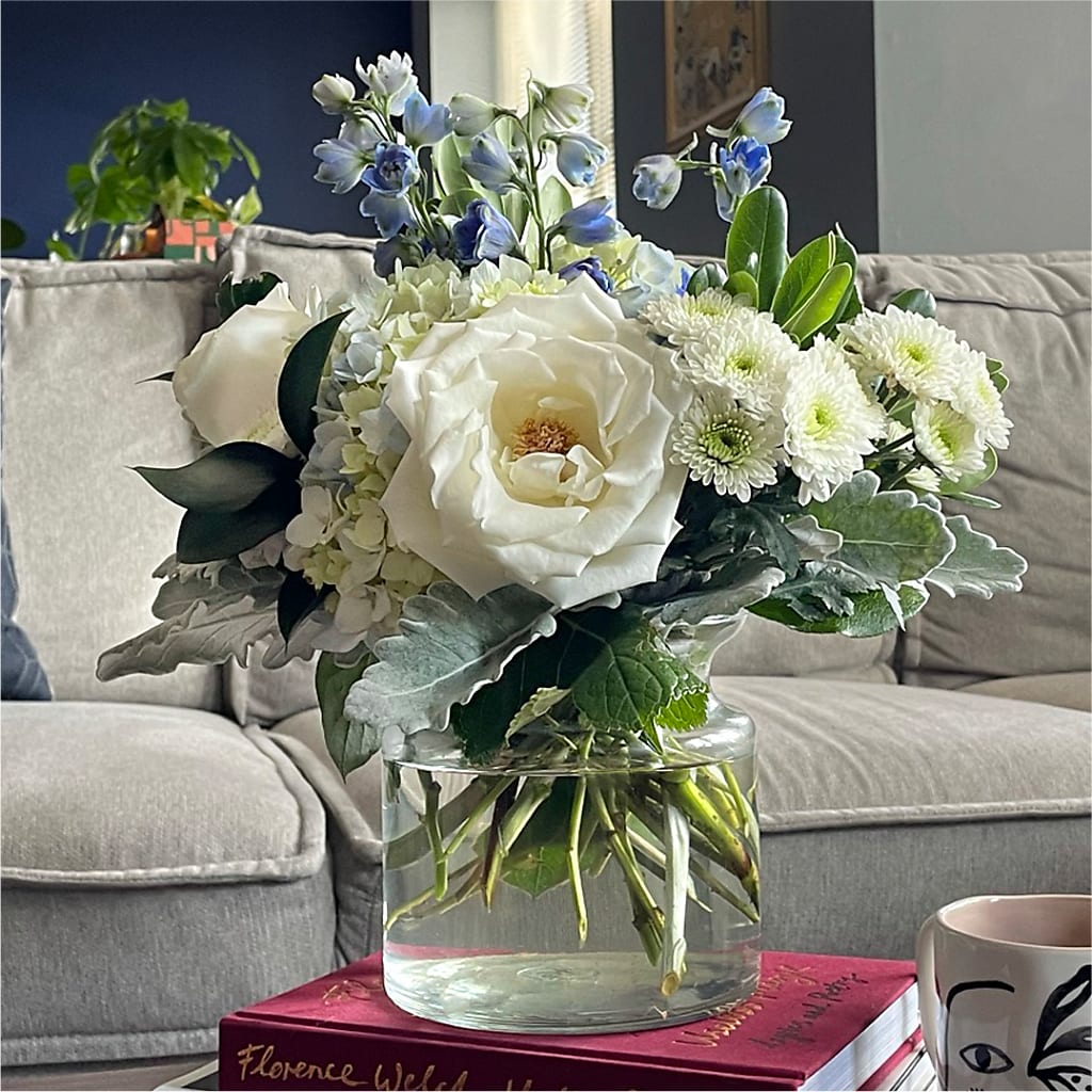 Clear Skies Bouquet –  Pequa Park Florists Inc, Massapequa NY