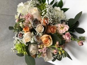 pcpwg1 –  Pequa Park Florists Inc, Massapequa NY