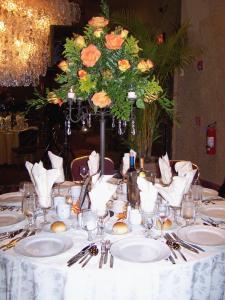 pequacpcircus –  Pequa Park Florists Inc, Massapequa NY