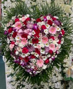 Pmixed solid heart –  Pequa Park Florists Inc, Massapequa NY