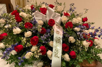 Pequa Patriotic Casket Cover –  Pequa Park Florists Inc, Massapequa NY